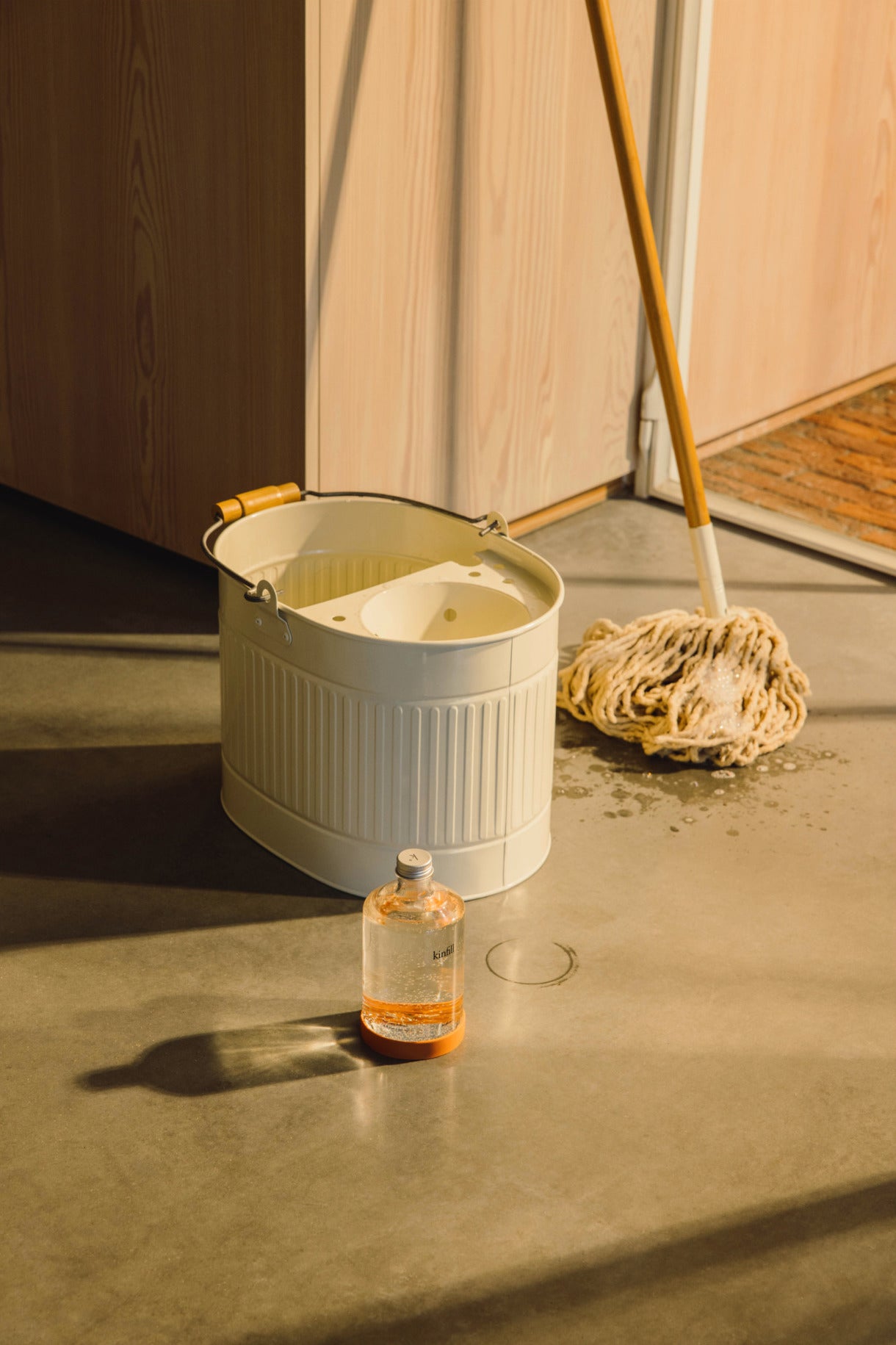 Starter Kit - Floor Cleaner